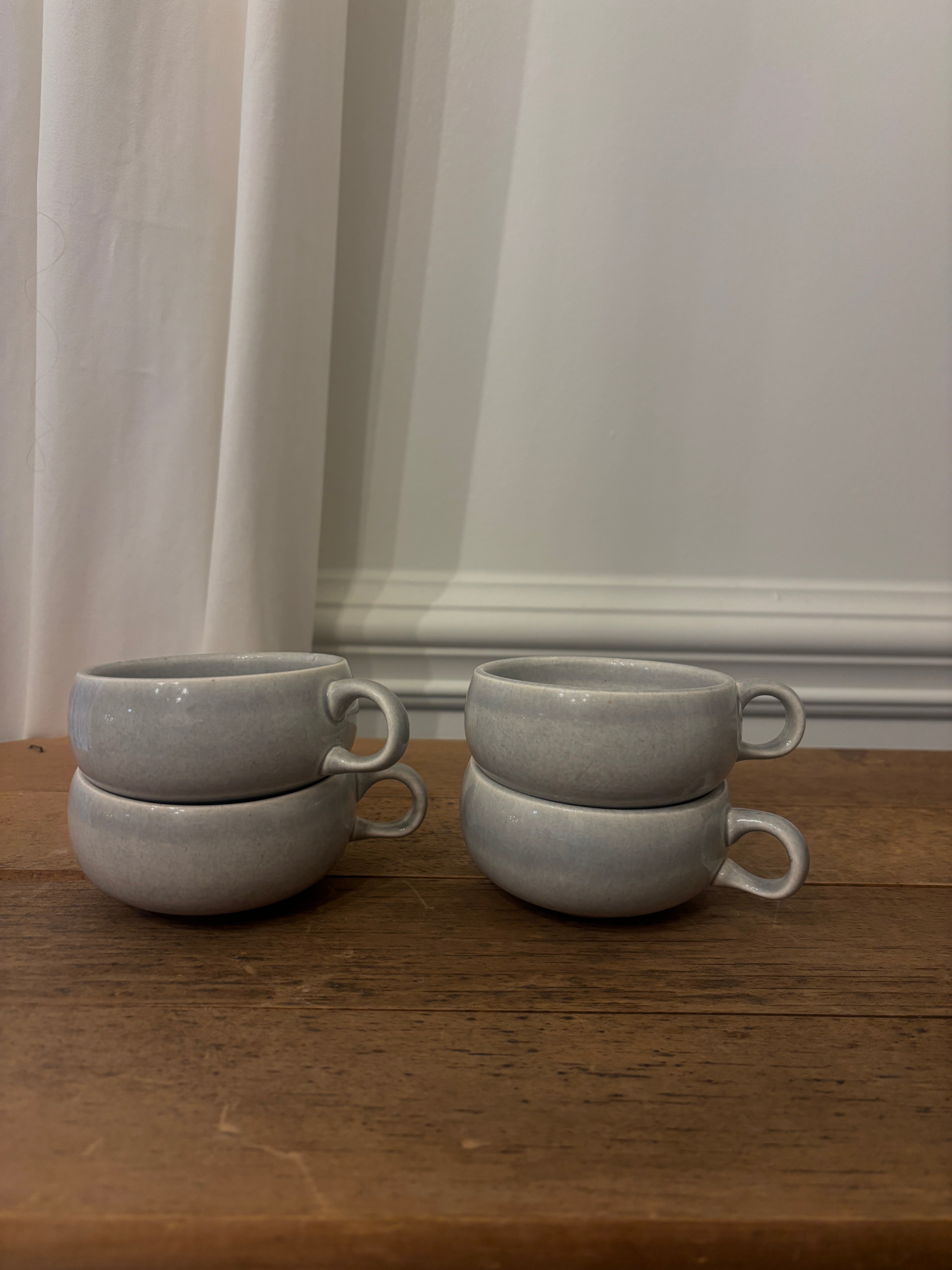 Dishware
