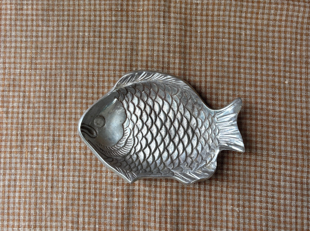 Cast Aluminum Fish Dish